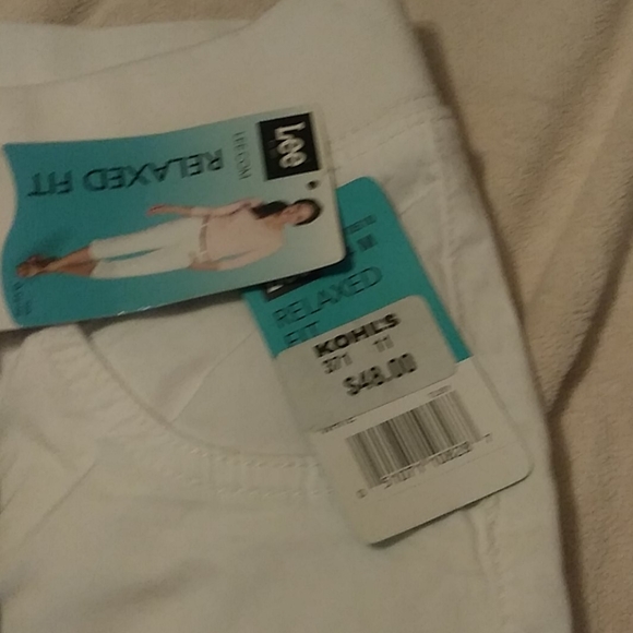 Capris pants - Picture 4 of 4